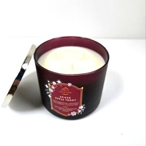 White Barn Spiced Apple Toddy 3 Wick Candle Nwt